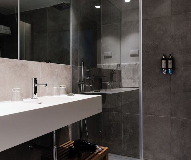 基本间, Memmo Baleeira   Design Hotels