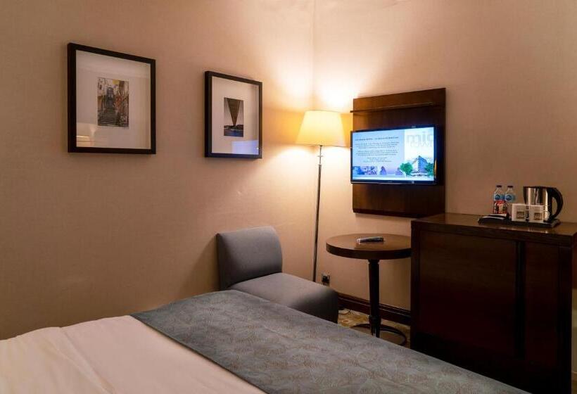 اتاق استاندارد, Midtown