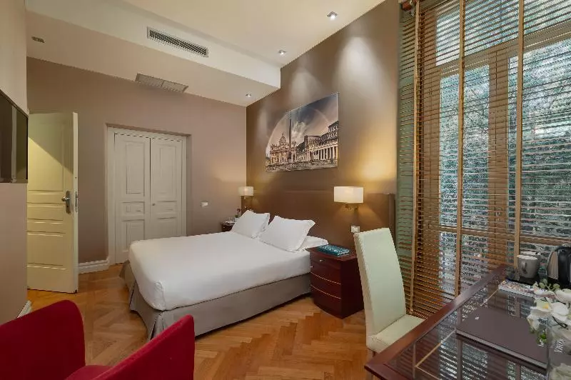 اتاق کلاسیک, Milano & Spas