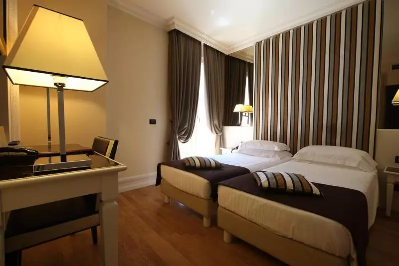 اتاق اجرایی, Milano & Spas