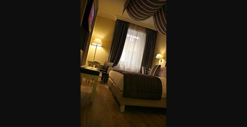 اتاق اجرایی, Milano & Spas