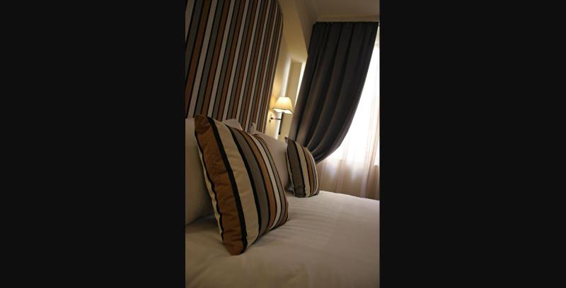 اتاق اجرایی, Milano & Spas