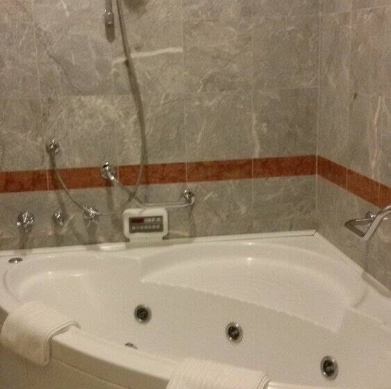 Президентский Люкс, Miramonti Majestic Grand