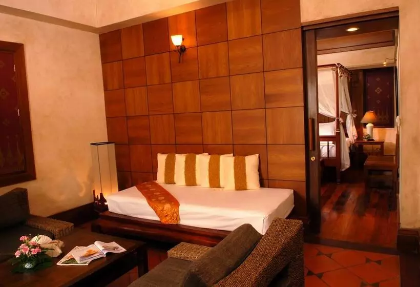 سوییت جونیور, Montien House Sha Plus