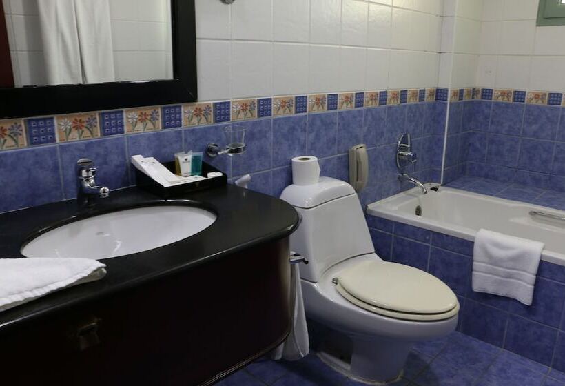 سوییت جونیور, Pars International