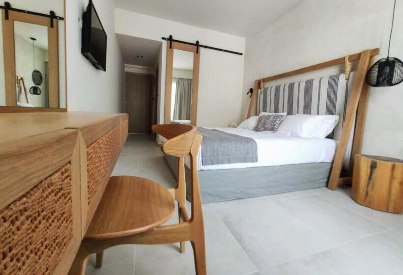 Номер Стандарт Вид на Сад, Pedi Beach