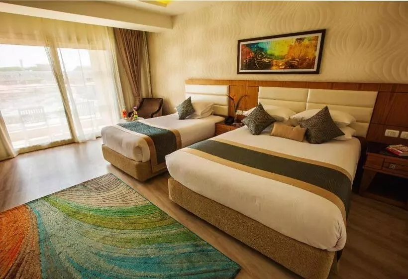 Deluxe Room Garden View
