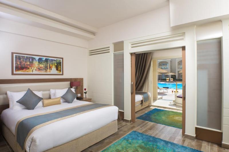 اتاق استاندارد با چشمانداز استخر, Pickalbatros Aqua Blu Sharm El Sheikh