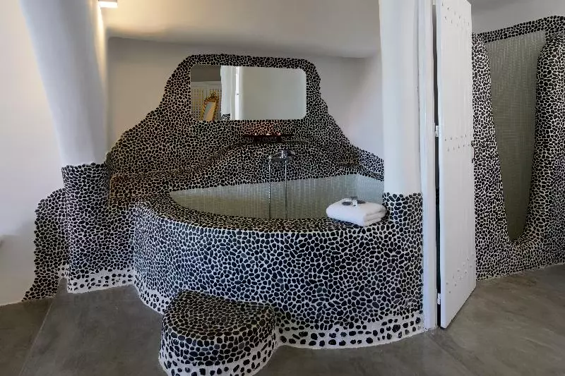 スイート, Suites Of The Gods Cave Spa