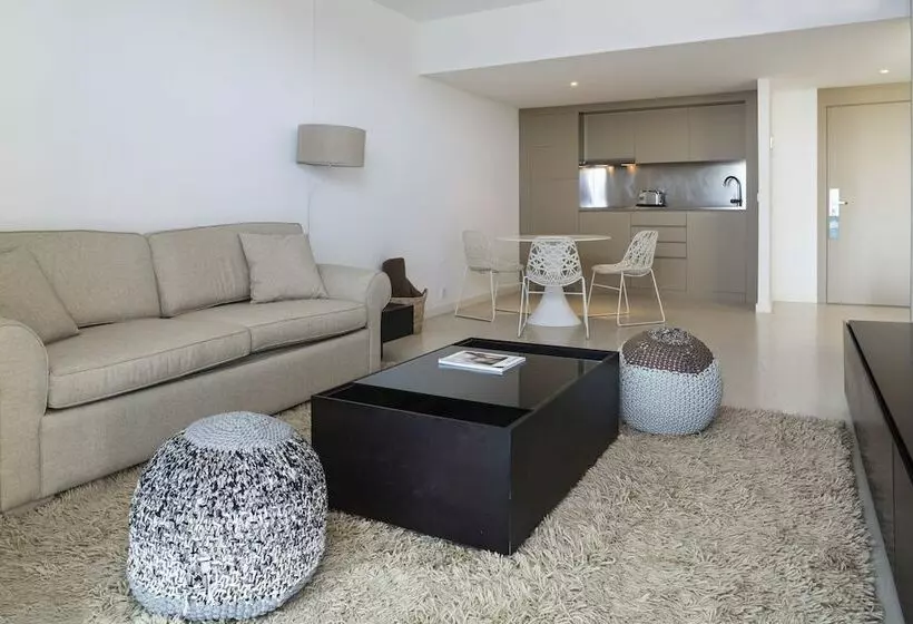 سوییت با چشم‌انداز دریا, Memmo Baleeira   Design Hotels