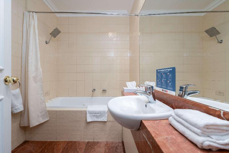 Suite, Millennium Hotel Doha