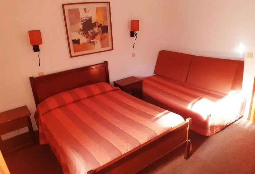 Standard Kolmen Hengen Huone Parveke, Verde Pinho Bed&breakfast