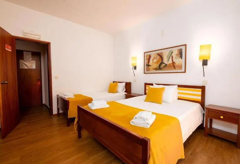 Standard Kolmen Hengen Huone Parveke, Verde Pinho Bed&breakfast