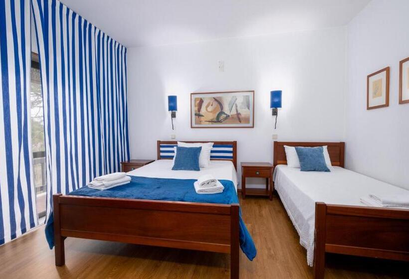 Трехместный Номер Стандарт с Балконом, Verde Pinho Bed&breakfast