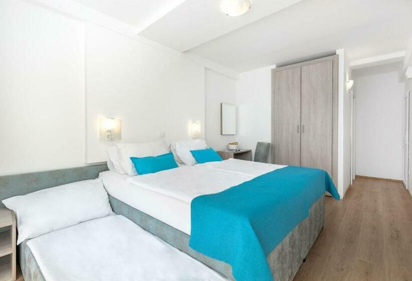 스탠다드 룸, Paviljoni Slaven