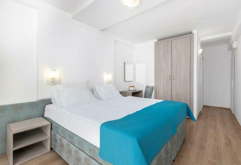 스탠다드 룸, Paviljoni Slaven