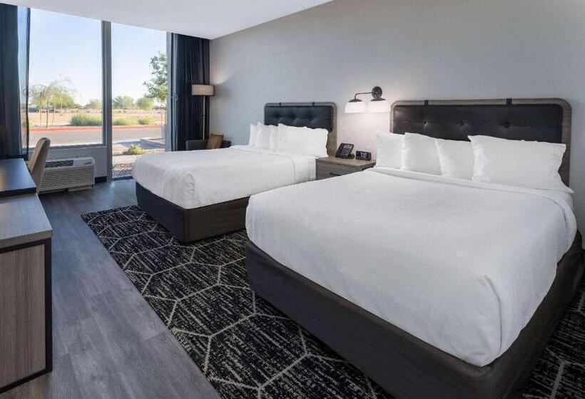 Номер Стандарт, La Quinta Inn & Suites By Wyndham Maricopa  Copper Sky