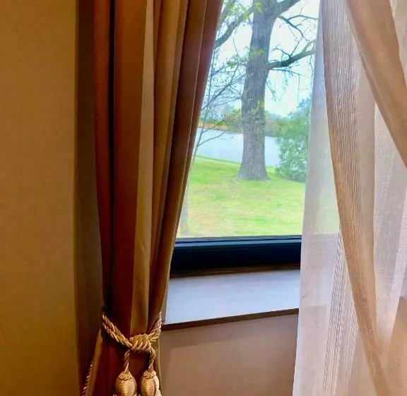 スタンダードルーム, Waterfront Lodge