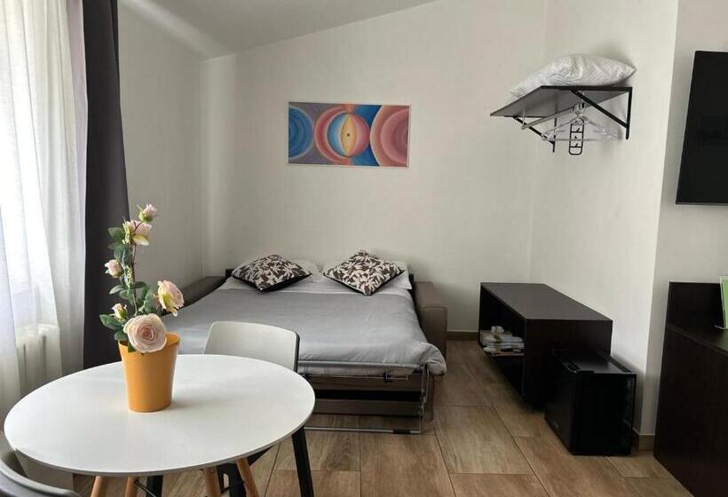 Полулюкс, Zeta Rooms