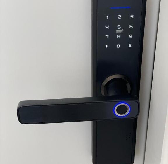 Номер Superior Кровать Кинг, Zeta Rooms