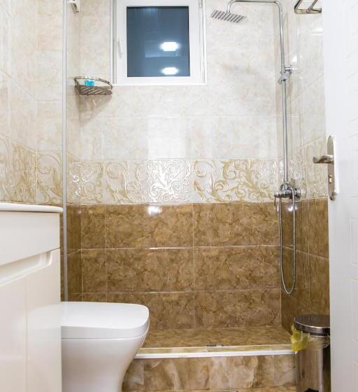 اتاق استاندارد چهار تخته, Blue Heaven