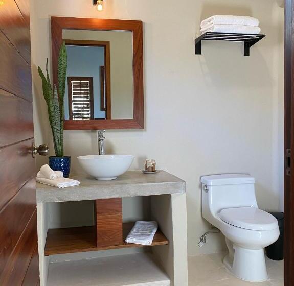 스위트 킹사이즈 침대, Blue Palm Bacalar