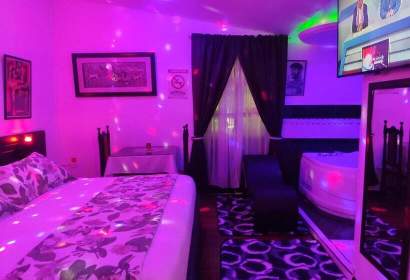 高级套房, El Che No Apto Para Corruptos