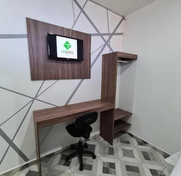اتاق استاندارد, Town Express