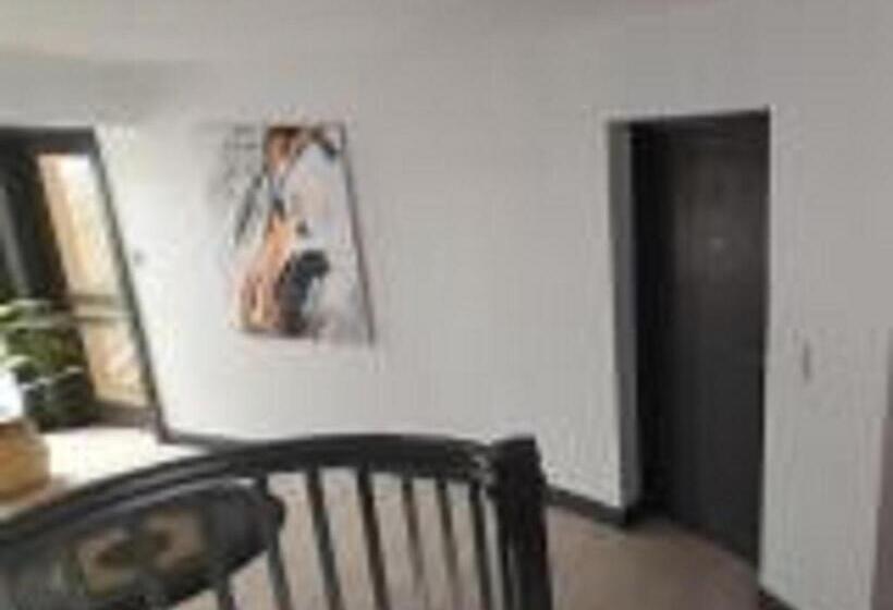 اتاق خانوادگی, Guesthouse Indongo Swakopmund