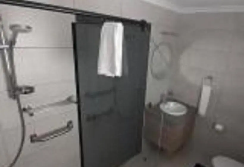 اتاق خانوادگی, Guesthouse Indongo Swakopmund