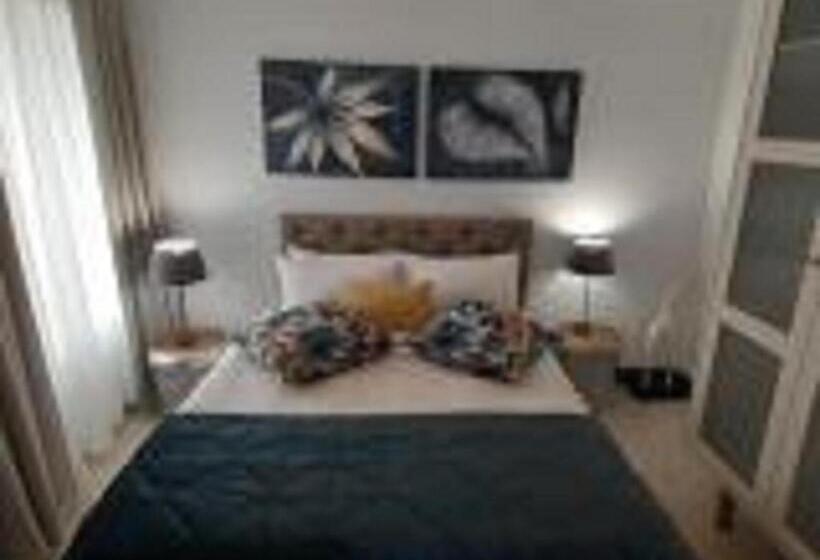 اتاق استاندارد چهار تخته, Guesthouse Indongo Swakopmund