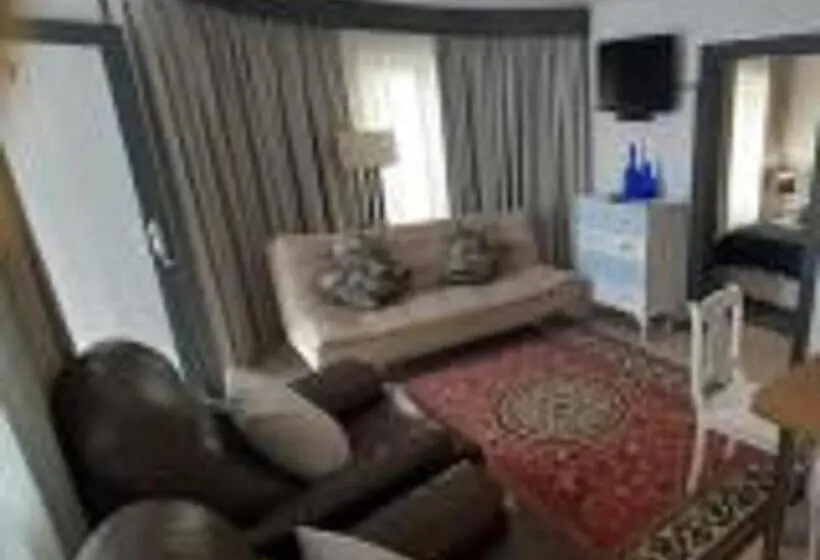 اتاق استاندارد چهار تخته, Guesthouse Indongo Swakopmund