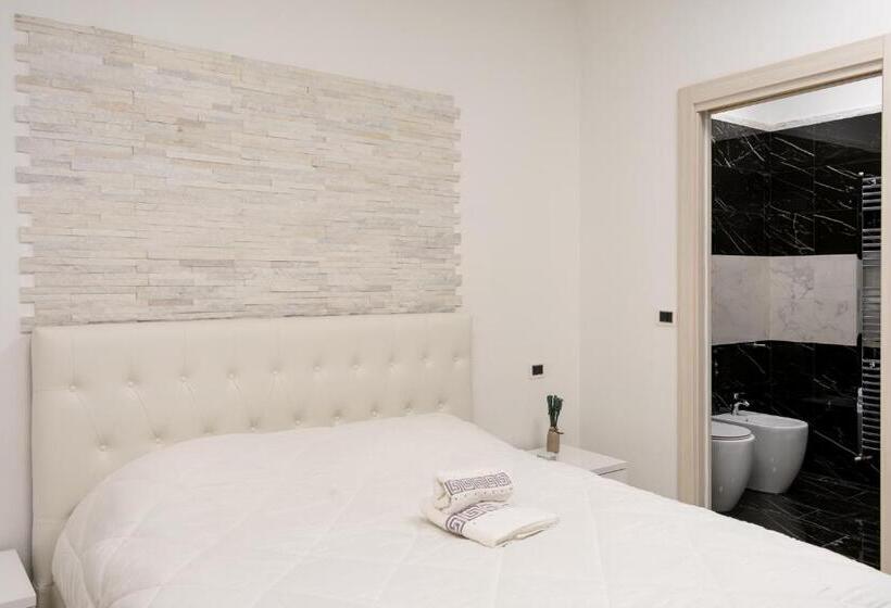 اتاق سوپریور, Royal Central Room