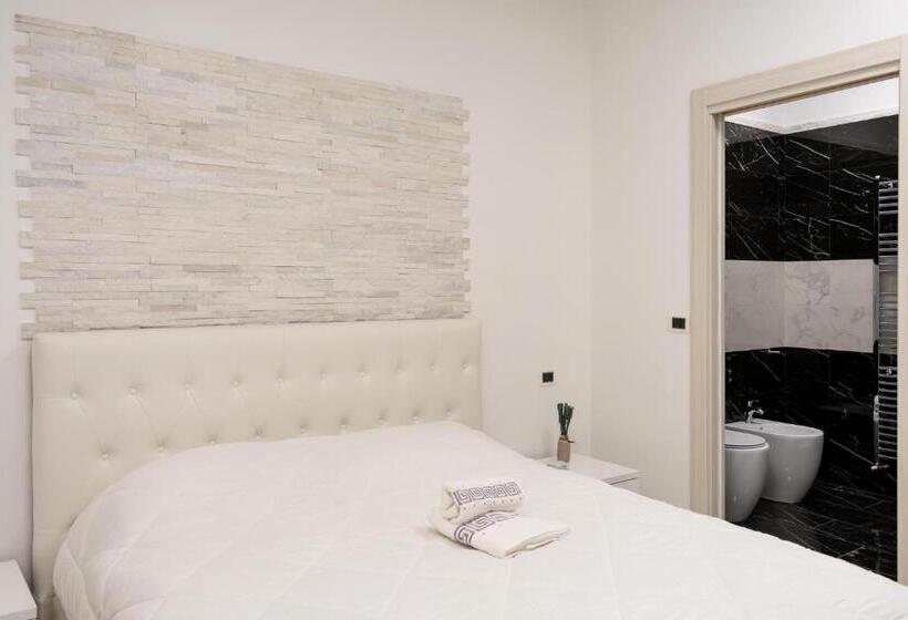 اتاق سوپریور, Royal Central Room