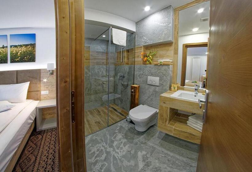 חדר סופריור, Aquarius Boutique