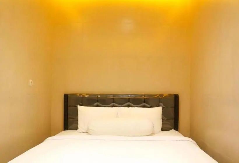 デラックスルーム, Hp Residence Mitra Reddoorz Near Alun Alun Kediri