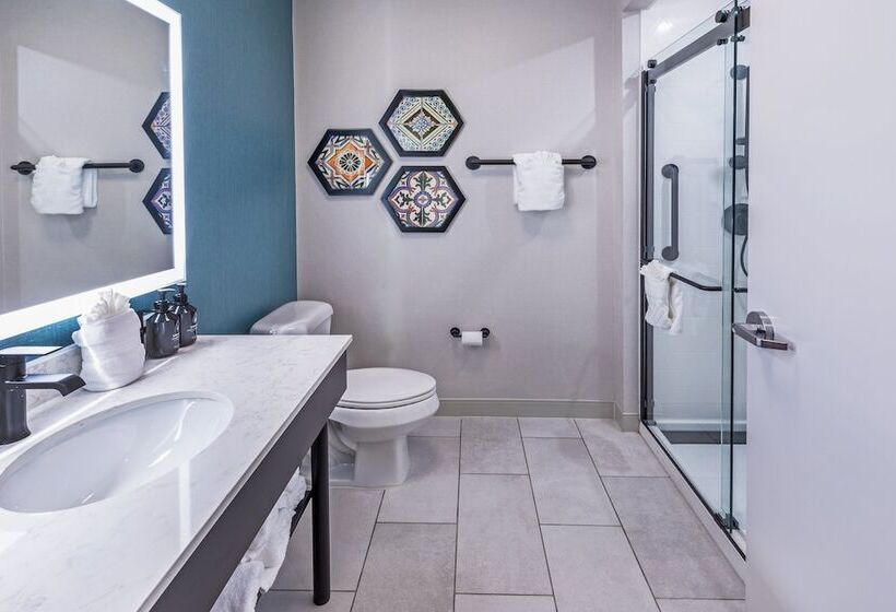 غرفة قياسية, Indigo Spring   Woodlands Area, An Ihg