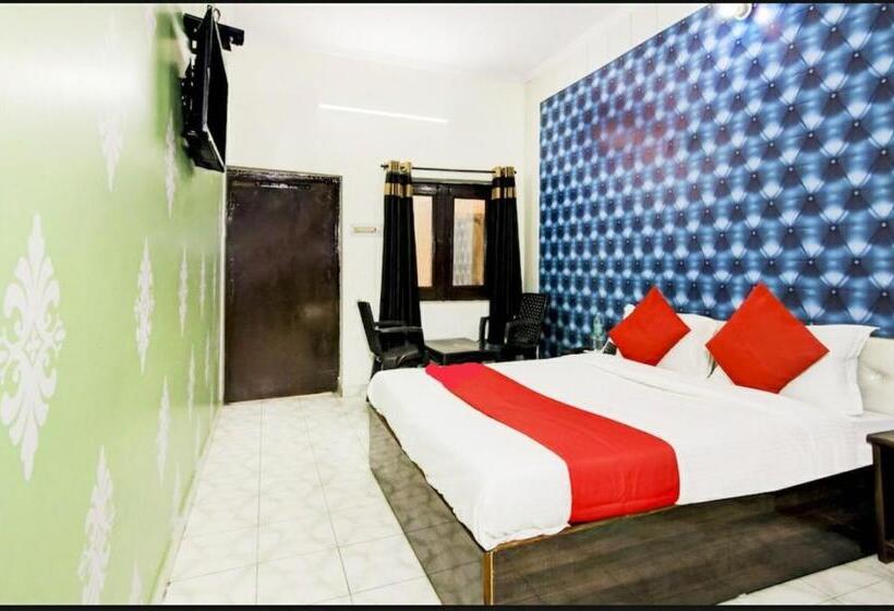 Номер Deluxe, Kingsman