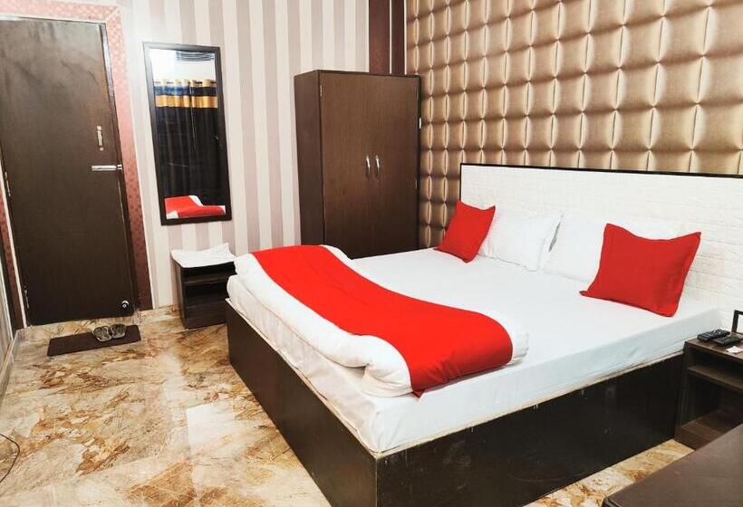 Номер Basic, Kingsman