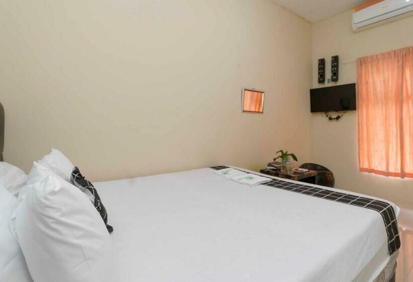 스탠다드 룸, Madinah House Syariah Mitra Reddoorz