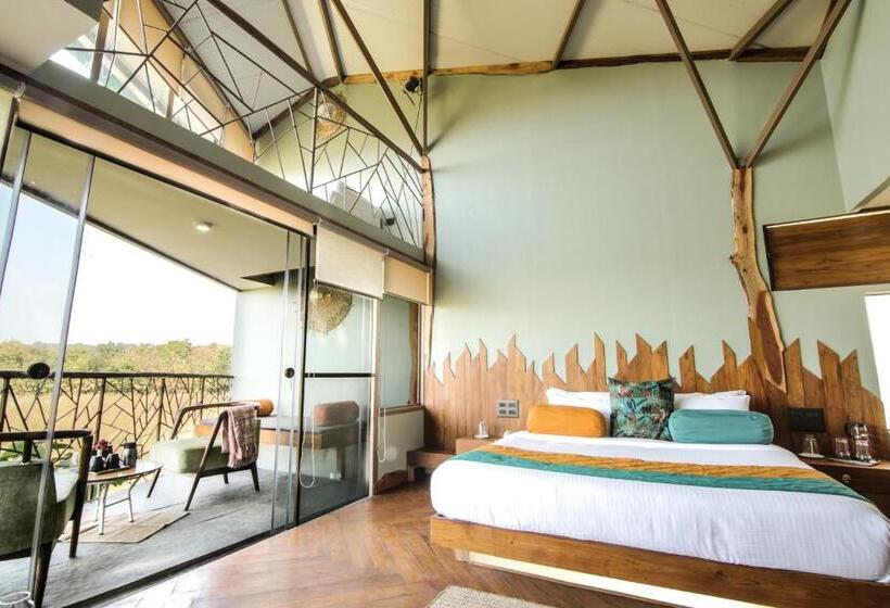 디럭스 룸 호수 전망, Tadoba Jungle Camp