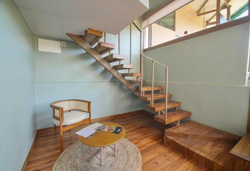 발코니 디럭스 룸, Tadoba Jungle Camp