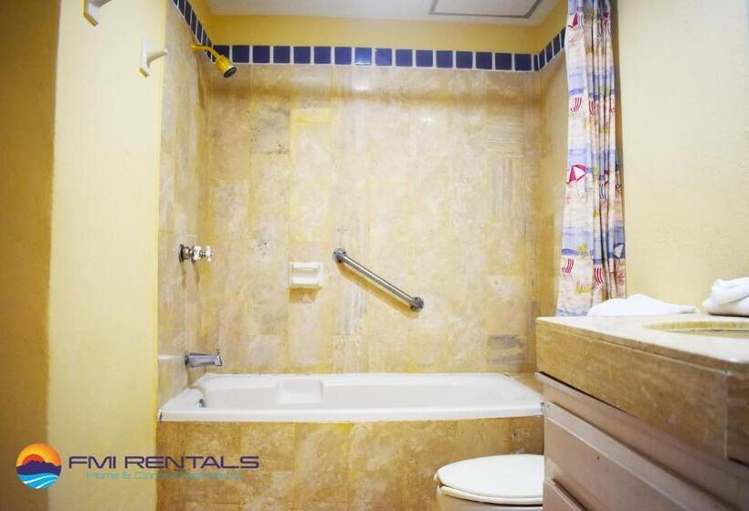 Апартаменты 2 Спальни, Marina Pinacate B 402