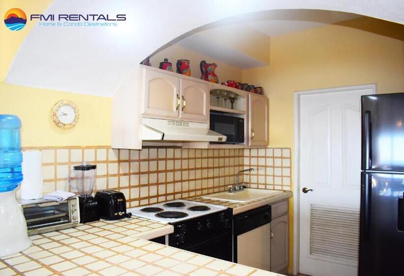 Апартаменты 2 Спальни, Marina Pinacate B 402