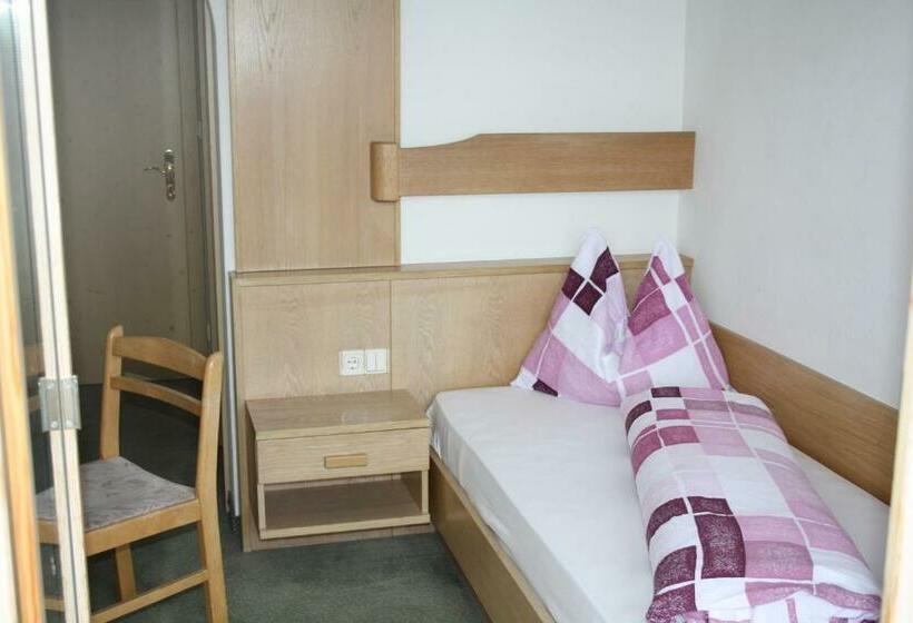 スタンダードシングルルーム, Pension Lucknerhof