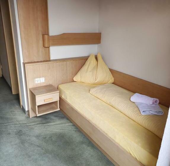 スタンダードシングルルーム, Pension Lucknerhof