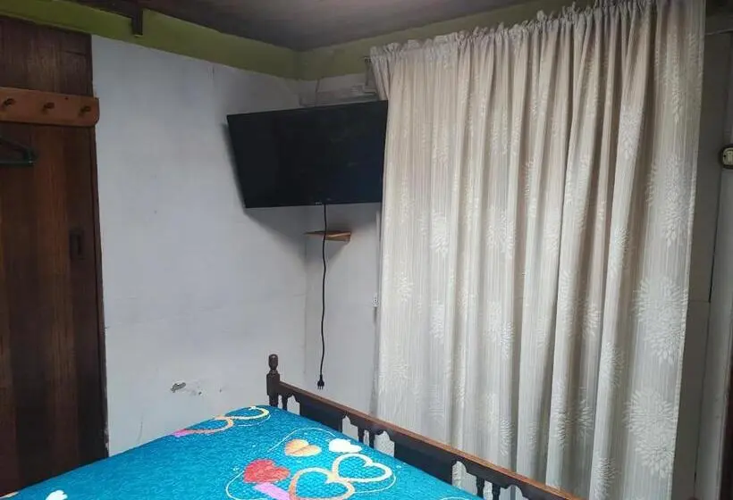 バス共有のスタンダードルーム, Hostal Gomero