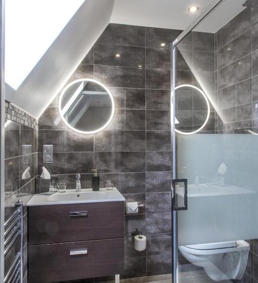 스탠다드 룸, Les Sagranières