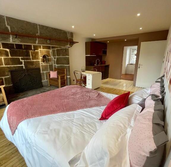 스탠다드 스튜디오, Les Sagranières