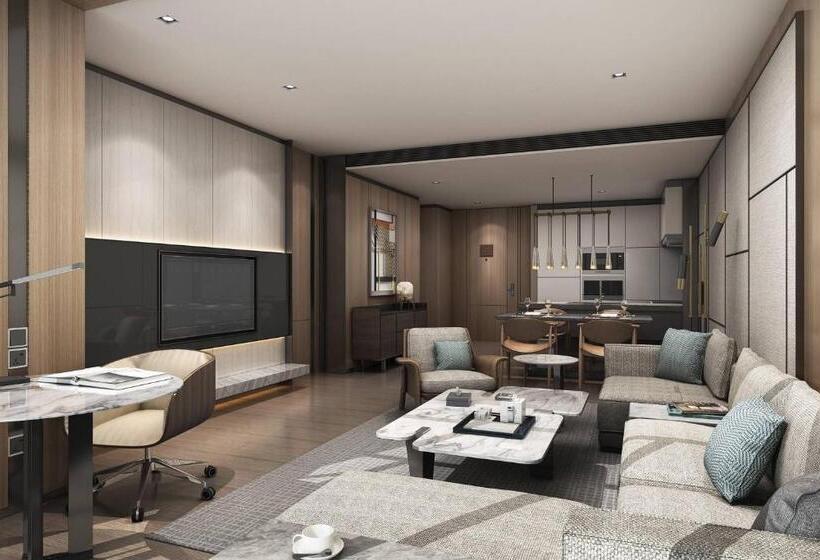 Executive Suite, Shenyang Marriott